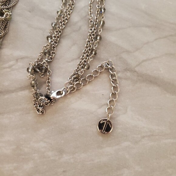 ✨ Talbots Necklace Multi Strand Green Silver Chain Fabric Raffia Beaded Peppy ✨ - Picture 6 of 6